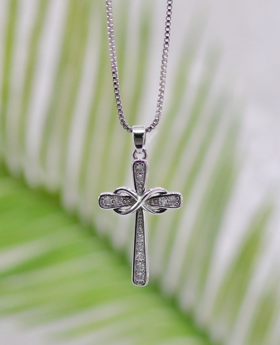 Necklace-Eden Merry-Infinity-Cross-Silver