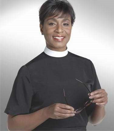 Clergy Shirt-Women-Short Sleeve Banded Collar-Size 22-Black