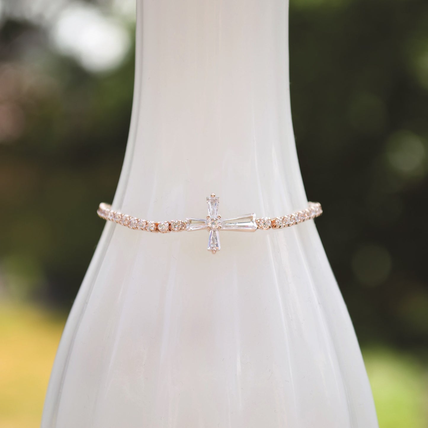 Bracelet-Eden Merry-Cross-Rose Gold