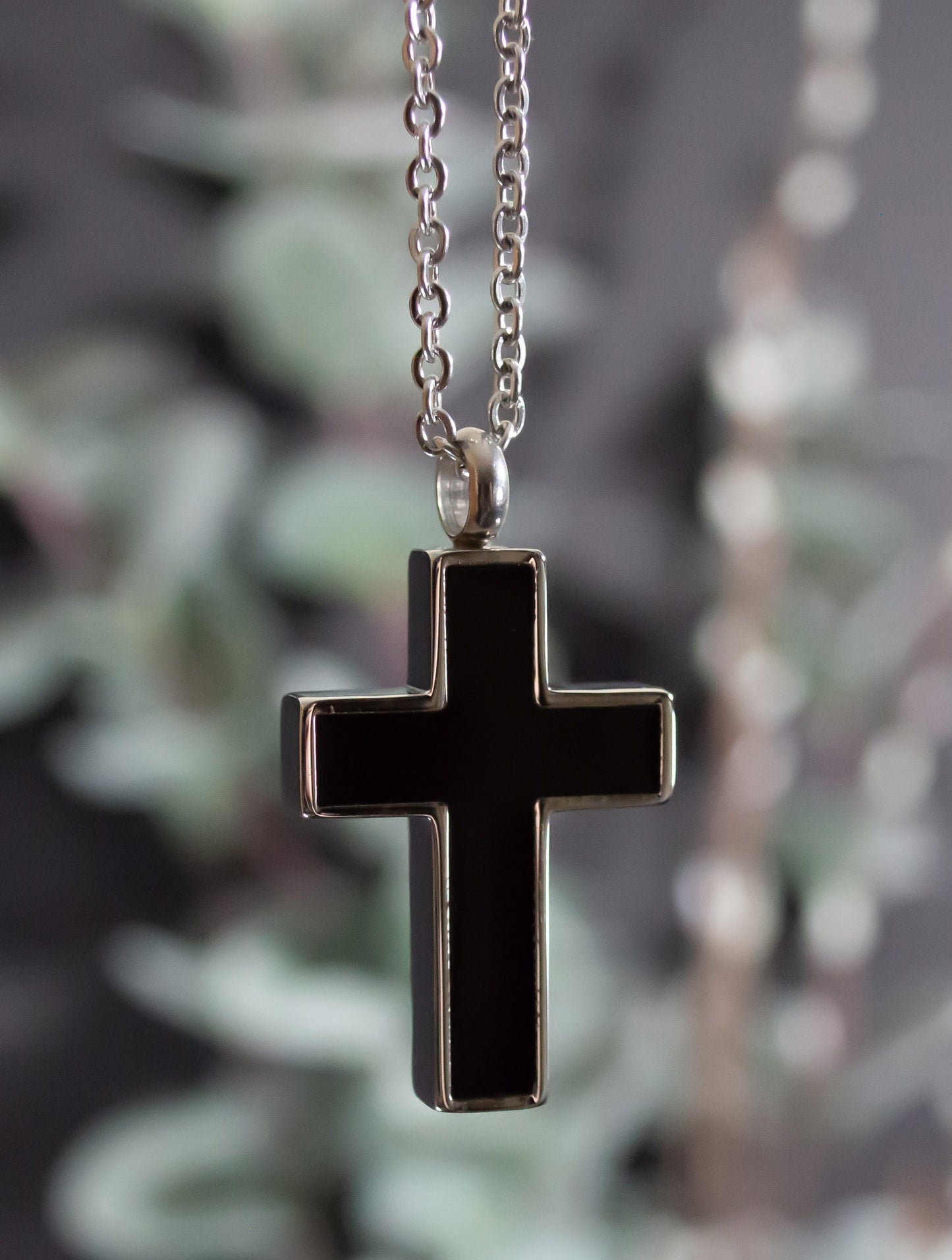 Necklace-Cross Urn-Black